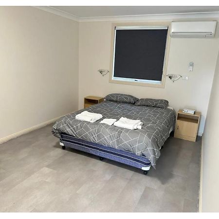 Yetholme Motel Eksteriør bilde